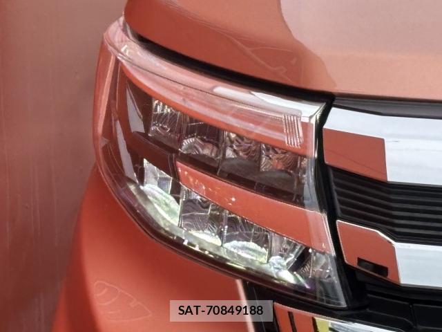 Toyota ROOMY 2021-06 8220481-10