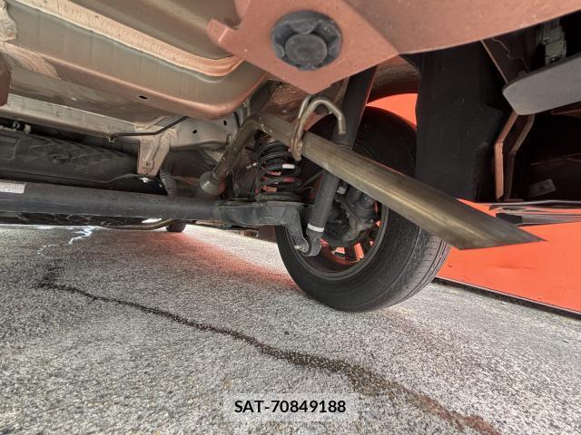 Toyota ROOMY 2021-06 8220481-17