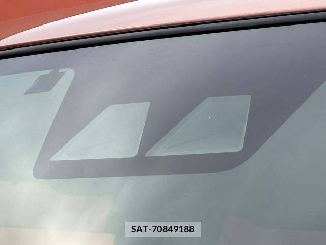 Toyota ROOMY 2021-06 8220481-18