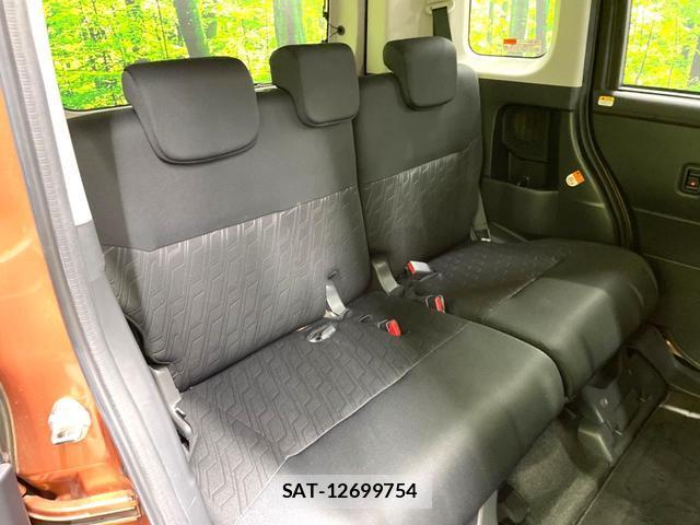 Toyota ROOMY 2016-11 8220540-3