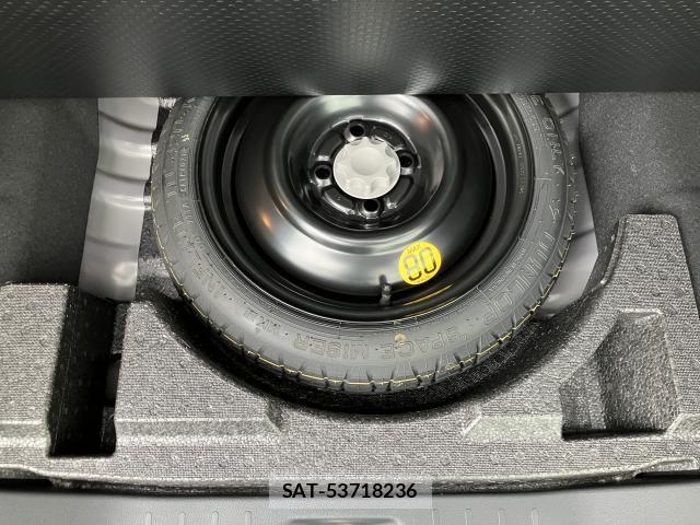 Toyota ROOMY 2021-07 8221240-18