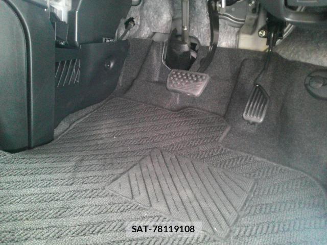 Toyota ROOMY 2024-06 8221663-19