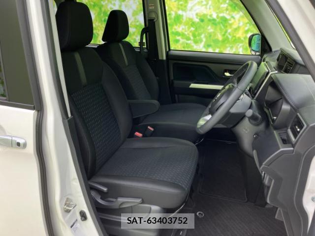 Toyota ROOMY 2025-07 8221675-3