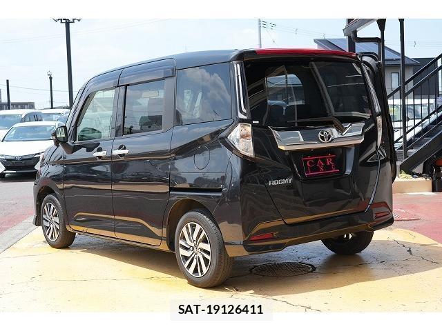 Toyota ROOMY 2022-01 8223251-1