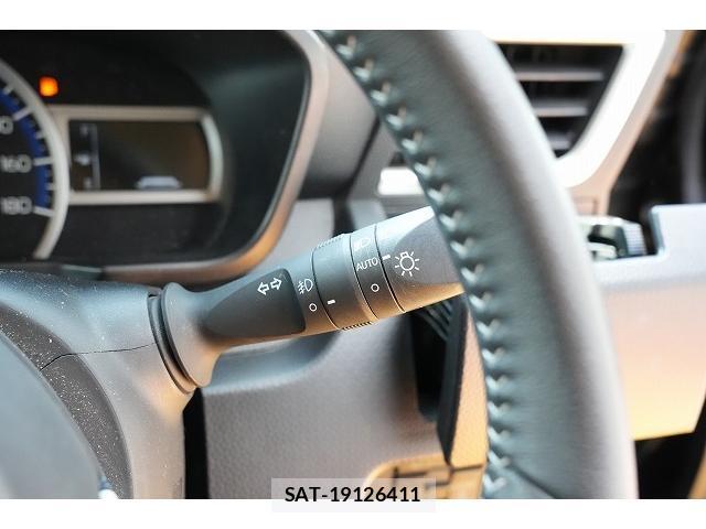 Toyota ROOMY 2022-01 8223251-11