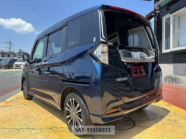 Toyota ROOMY 2021-04 8223256-1