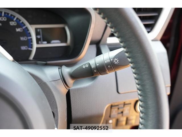 Toyota ROOMY 2021-07 8223266-13