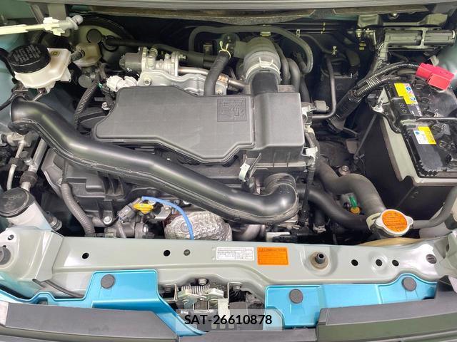 Toyota ROOMY 2023-09 8223279-17