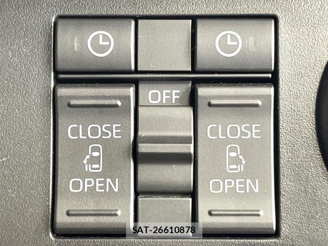 Toyota ROOMY 2023-09 8223279-2