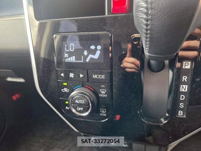 Toyota ROOMY 2017-12 8223404-19