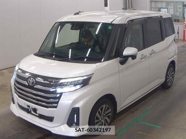 Toyota ROOMY 2020-11 8223590-0