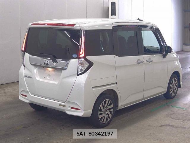 Toyota ROOMY 2020-11 8223590-1