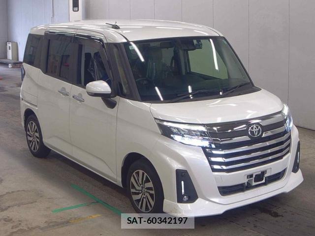 Toyota ROOMY 2020-11 8223590-4