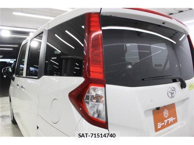 Toyota ROOMY 2021-07 8224219-15