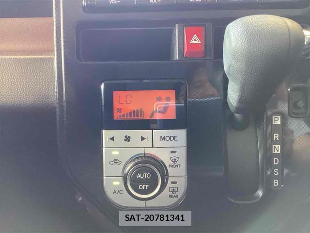 Toyota ROOMY 2017-02 8224527-6