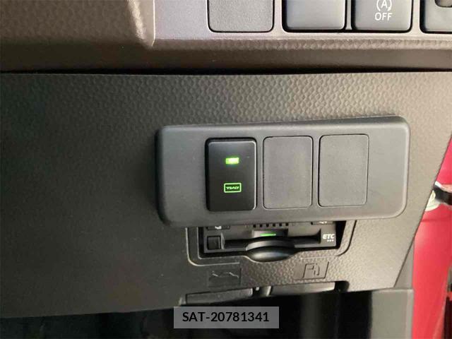 Toyota ROOMY 2017-02 8224527-7