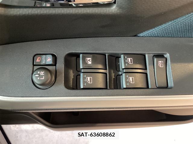 Toyota ROOMY 2021-07 8224529-13