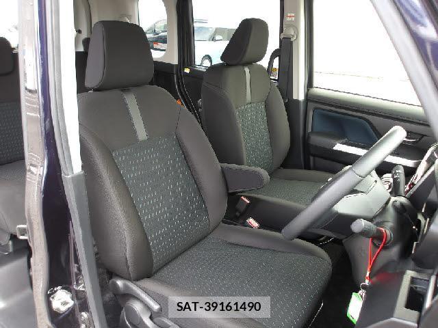 Toyota ROOMY 2021-09 8224851-4