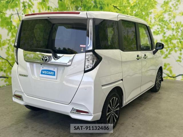 Toyota ROOMY 2021-05 8225052-2