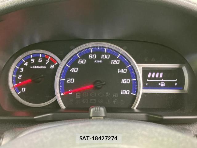 Toyota ROOMY 2017-06 8225232-12