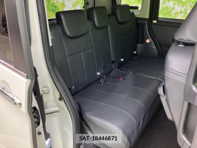 Toyota ROOMY 2022-03 8225264-6
