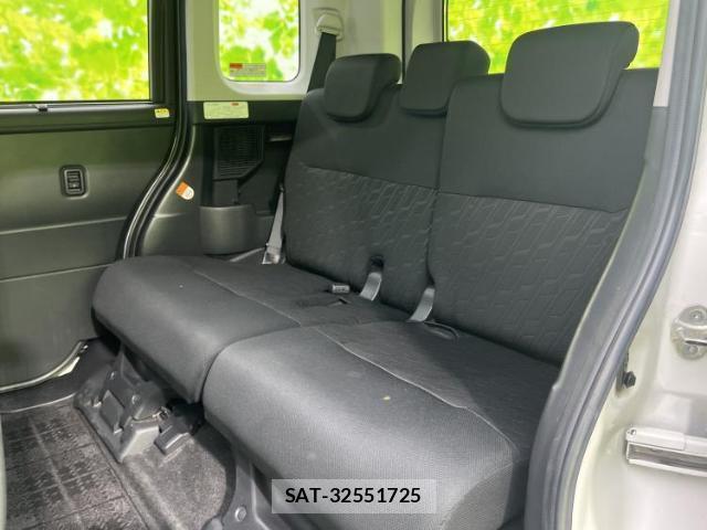 Toyota ROOMY 2018-02 8225309-6