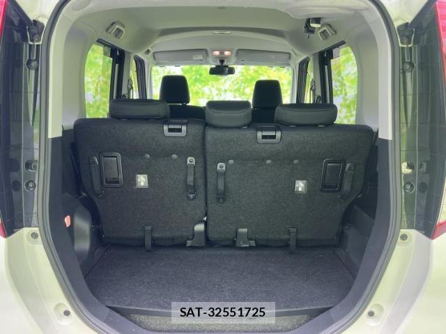 Toyota ROOMY 2018-02 8225309-7