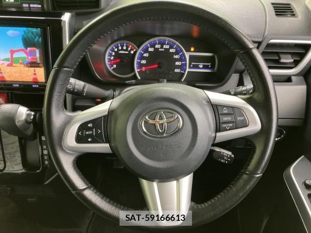Toyota ROOMY 2017-03 8225452-13