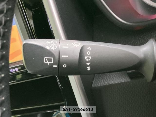 Toyota ROOMY 2017-03 8225452-15