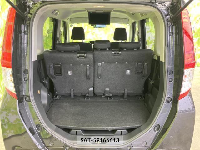 Toyota ROOMY 2017-03 8225452-5