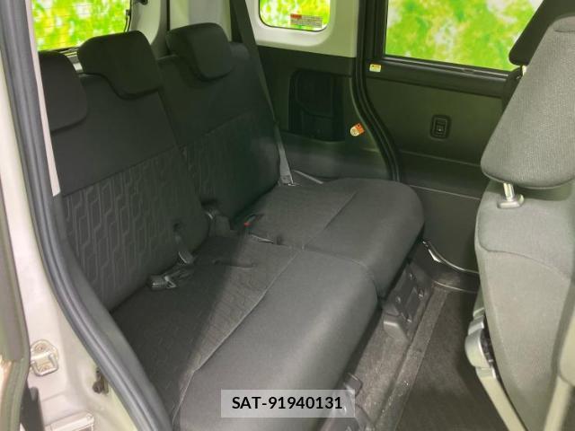 Toyota ROOMY 2020-01 8225492-4