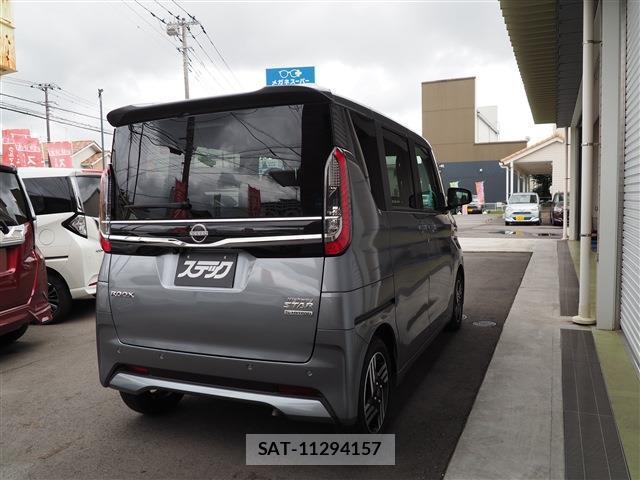 Nissan ROOX 2024-05 8216080-3