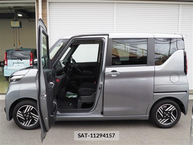 Nissan ROOX 2024-05 8216080-7