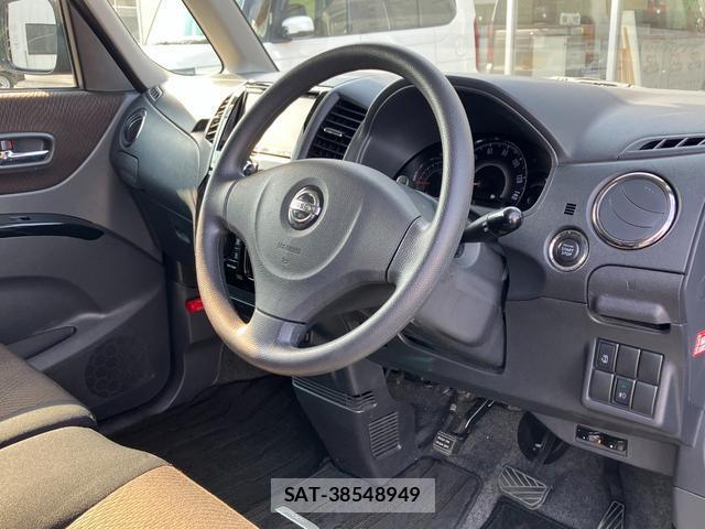 Nissan ROOX 2012-03 8216265-12