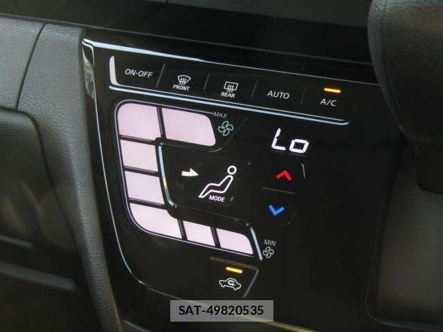 Nissan ROOX 2023-10 8216362-9