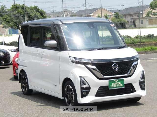 Nissan ROOX 2021-01 8216364-12