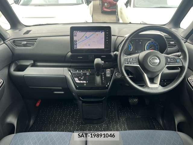 Nissan ROOX 2023-04 8216570-1