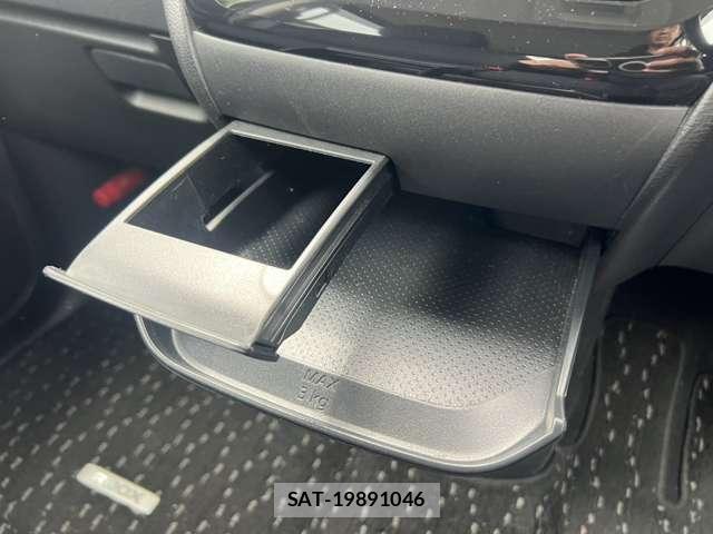 Nissan ROOX 2023-04 8216570-10