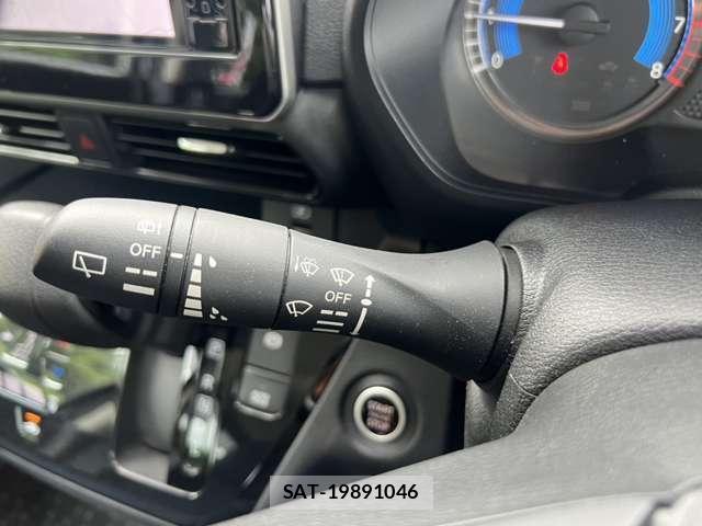 Nissan ROOX 2023-04 8216570-11