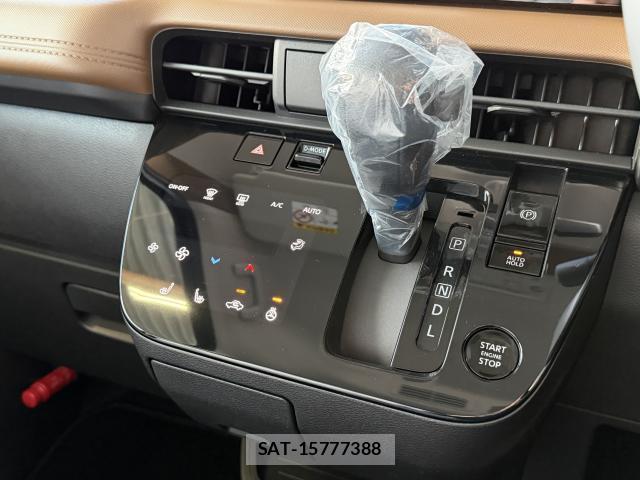 Nissan ROOX 2025-11 8216713-14