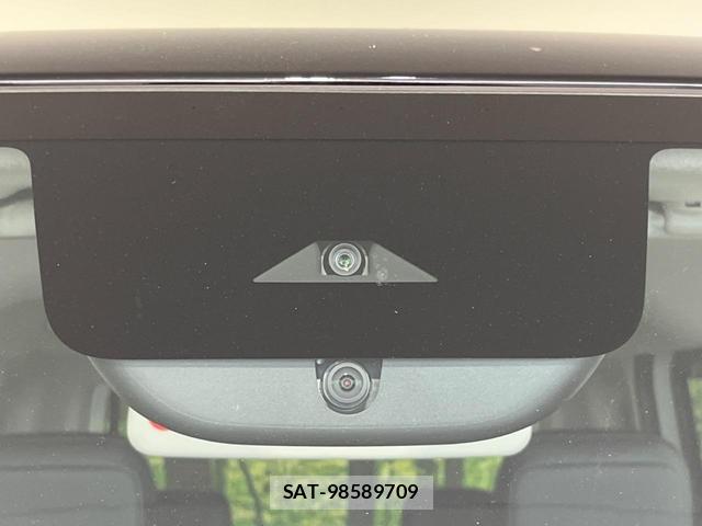 Nissan ROOX 2026-03 8218723-3