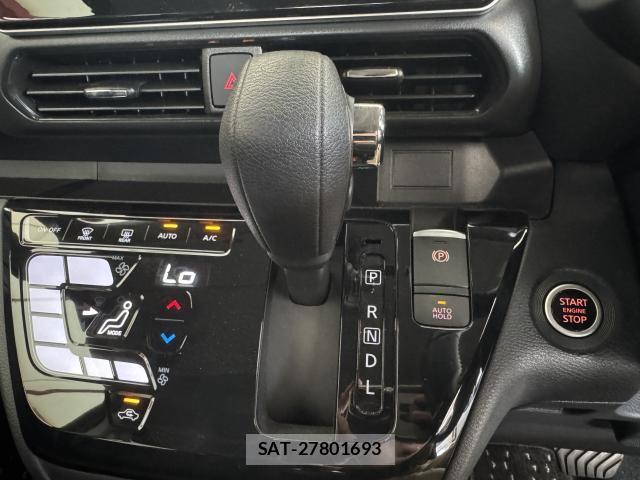 Nissan ROOX 2024-07 8218797-18