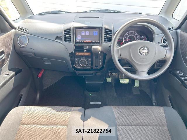 Nissan ROOX 2013-03 8219144-1