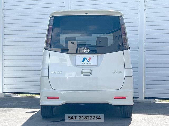 Nissan ROOX 2013-03 8219144-15