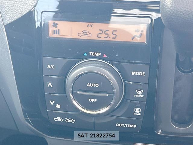 Nissan ROOX 2013-03 8219144-5