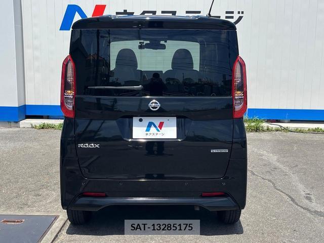 Nissan ROOX 2022-06 8219668-15