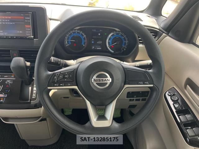Nissan ROOX 2022-06 8219668-8