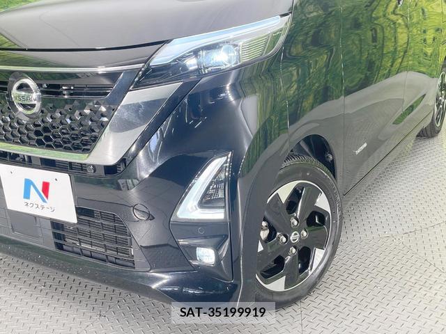Nissan ROOX 2022-06 8220098-11