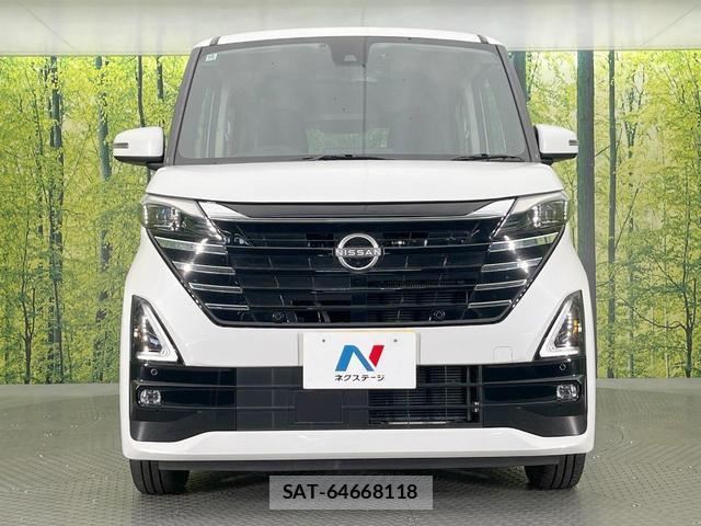Nissan ROOX 2023-10 8220113-13