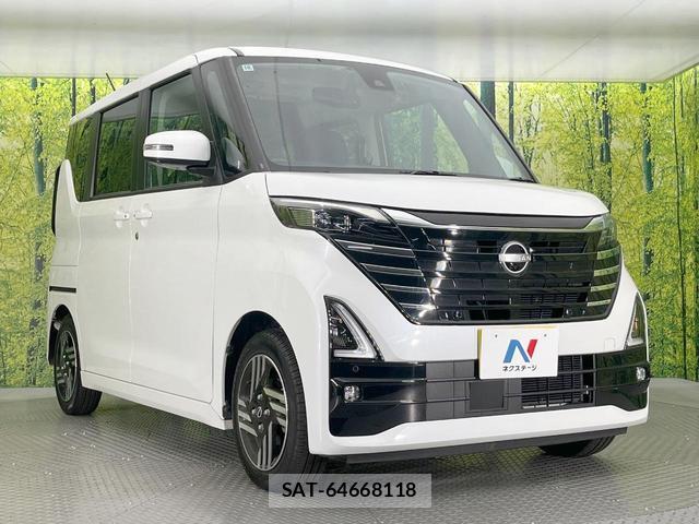Nissan ROOX 2023-10 8220113-15